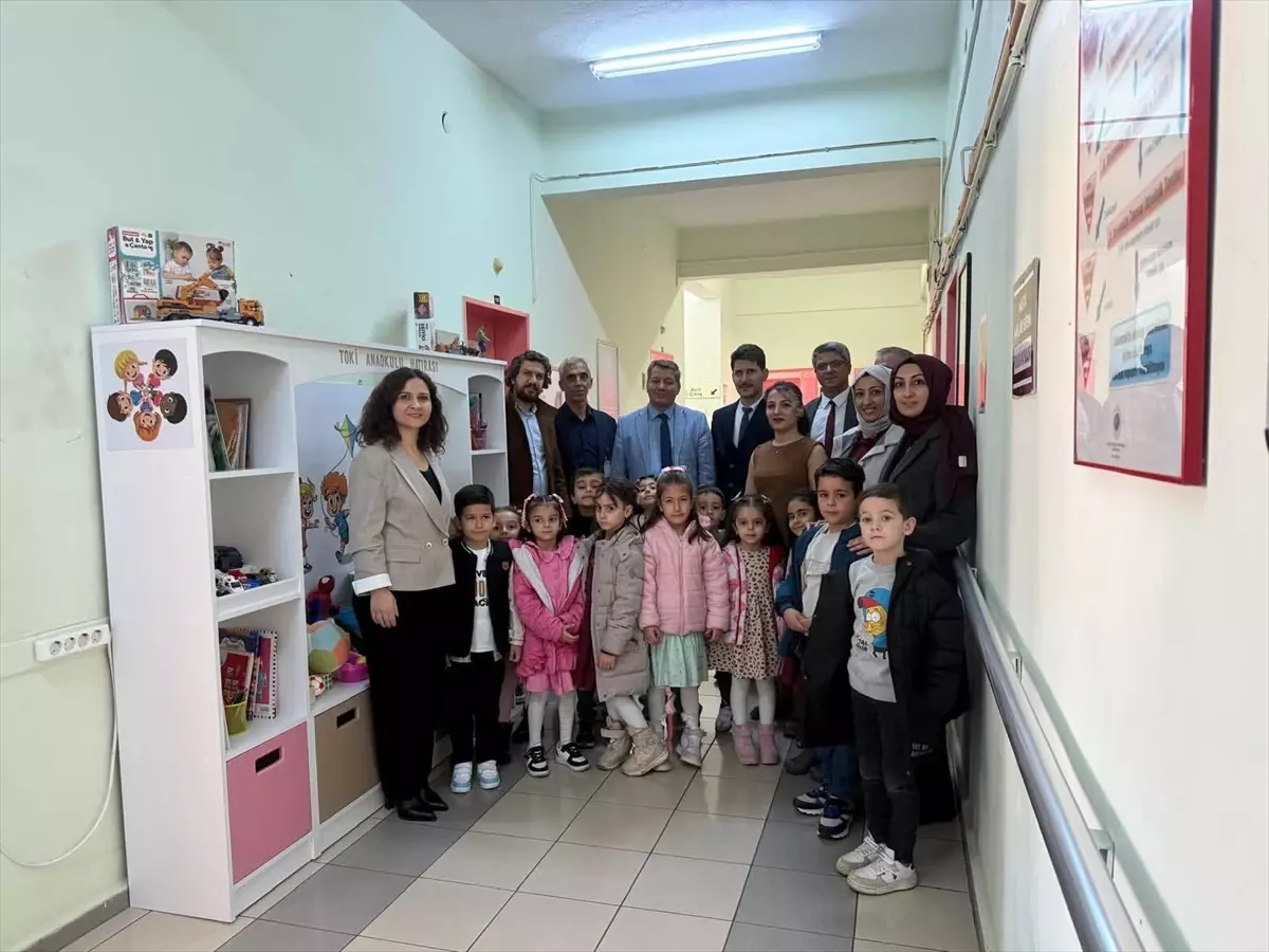 Öğretmenlerden Hastane Çocuklarına Destek