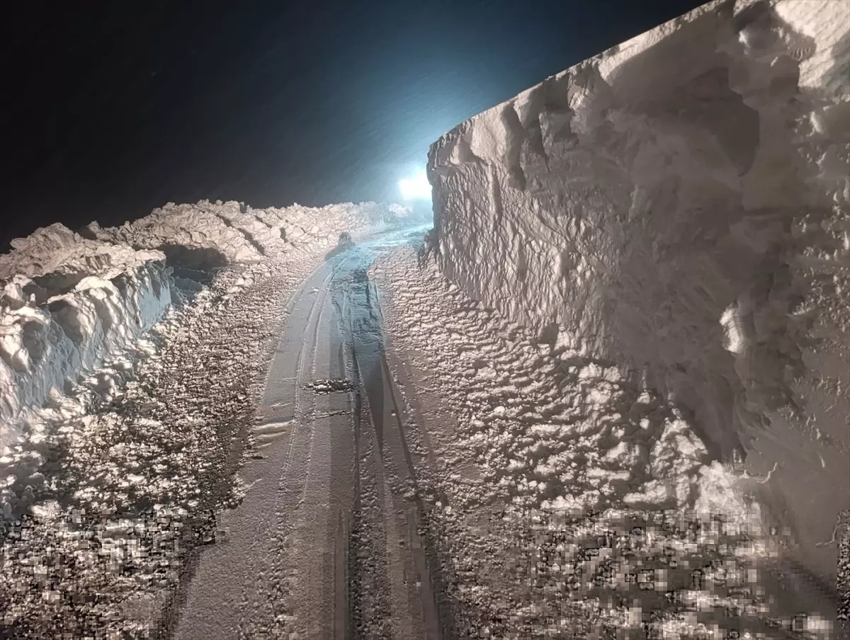 Karla Kaplı Yollarda Acil Müdahale