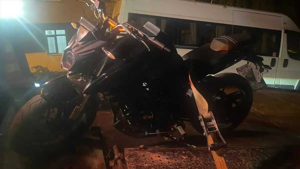 Sinop\'ta Motosiklet Sürücülerine 346 Bin Lira Ceza