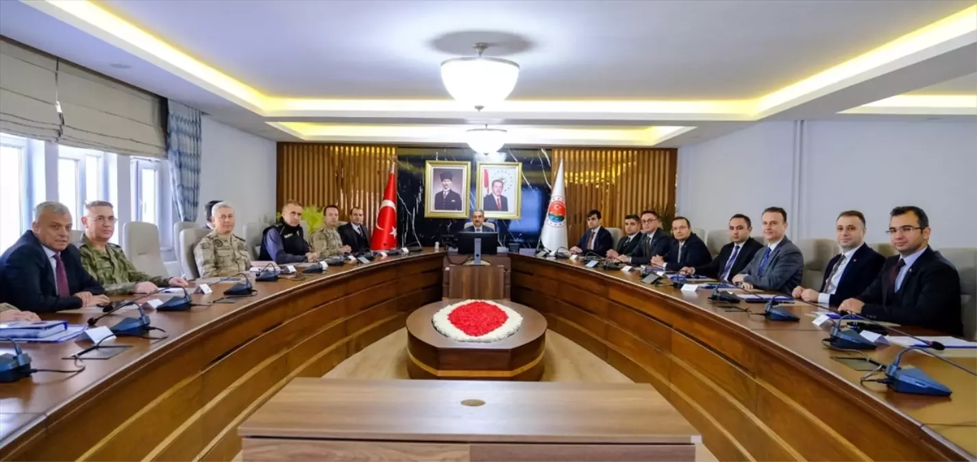 Şırnak\'ta Güvenlik Toplantısı