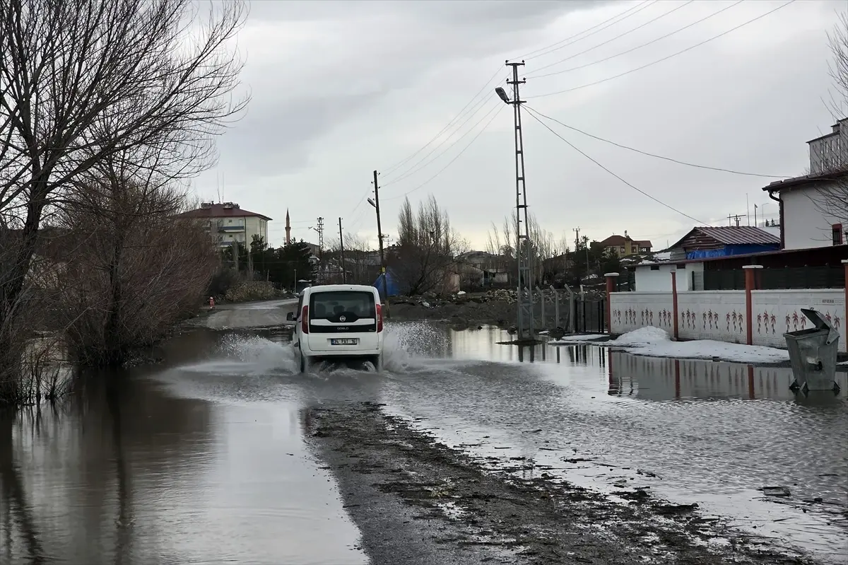 Hafik\'te Su Baskınları
