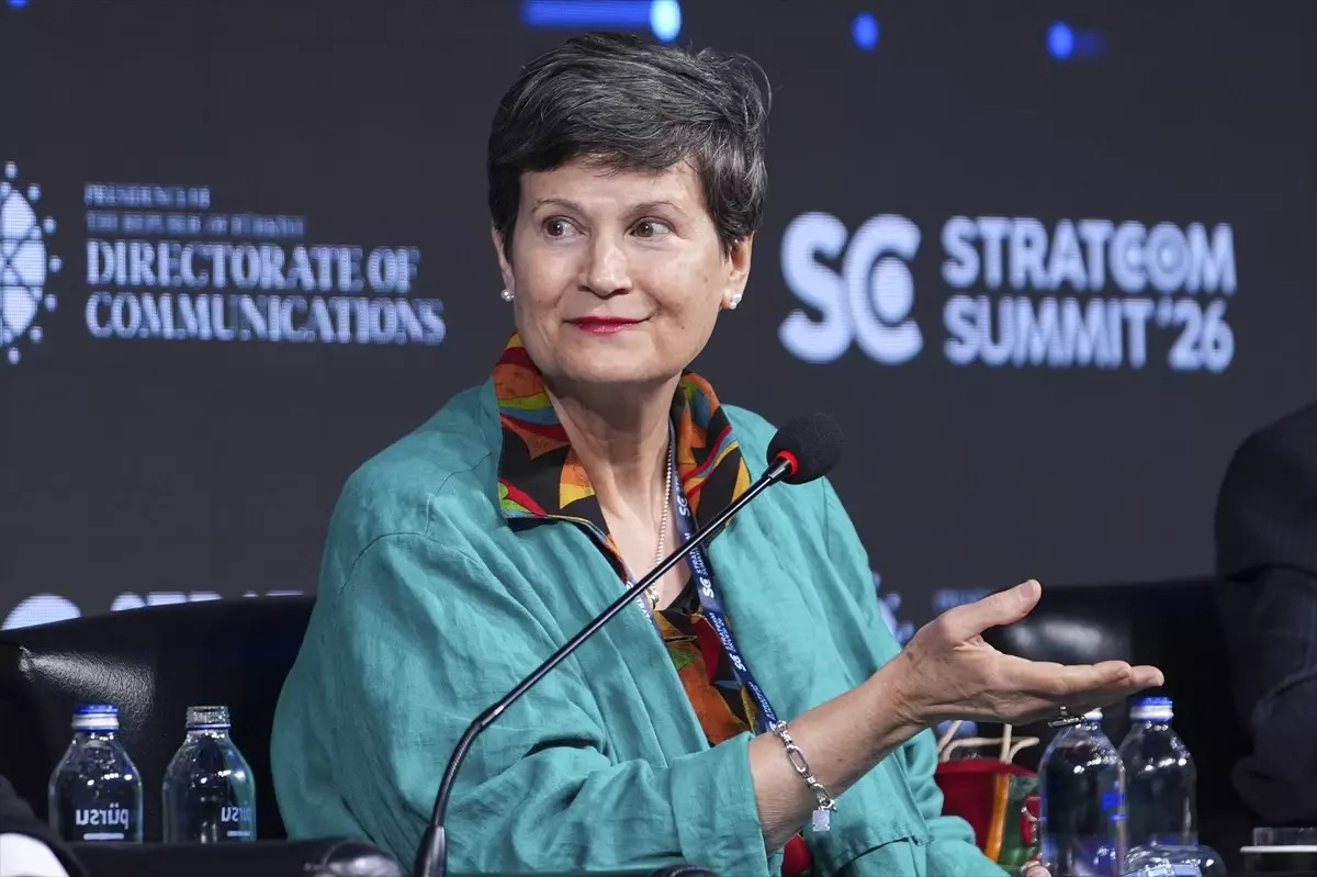 Yumuşak Güç Paneli İstanbul\'da Gerçekleşti