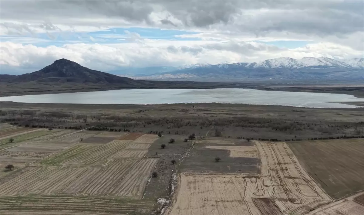 Karataş Gölü Yağışlarla Yeniden Canlandı