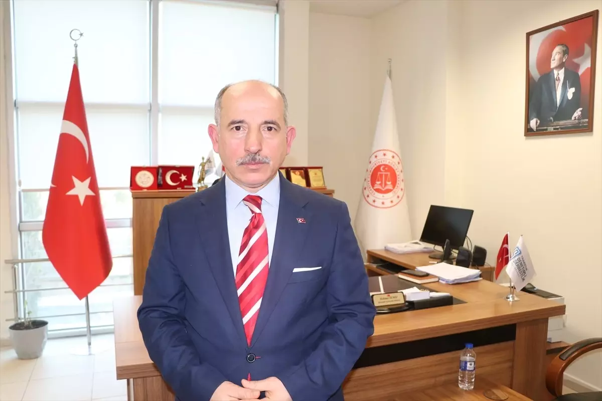 Trabzon\'da Suça Sürüklenen Çocuklara Destek