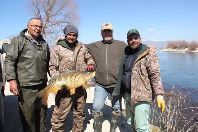 Suğla Gölü’nde Bereketli Balık Sezonu
