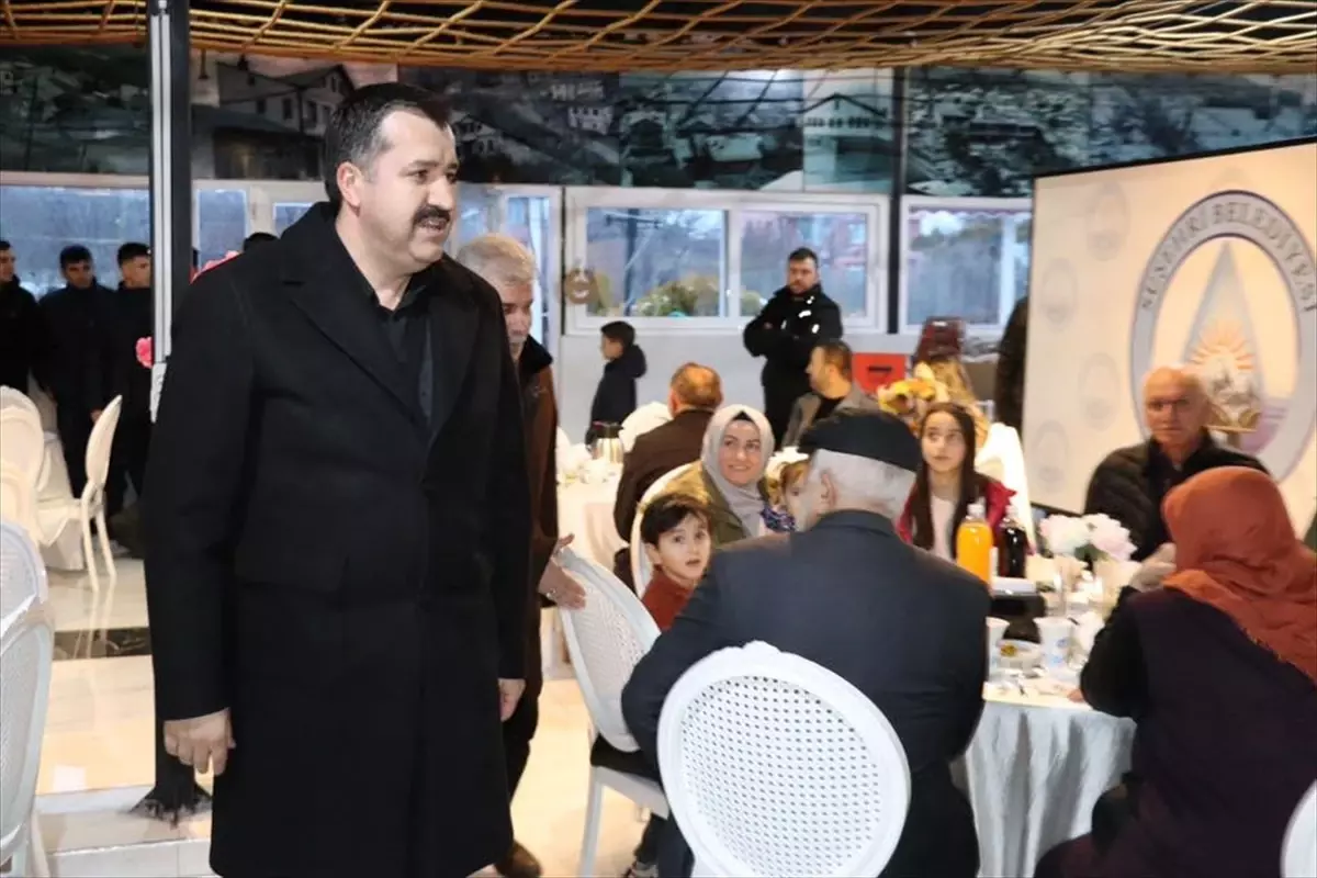 Suşehri\'nde şehit yakınları ve gaziler için iftar verildi