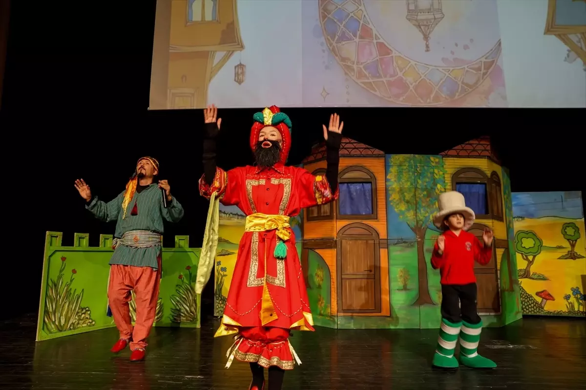 Taşköprü\'de Öğrencilere Müzikal Gösteri