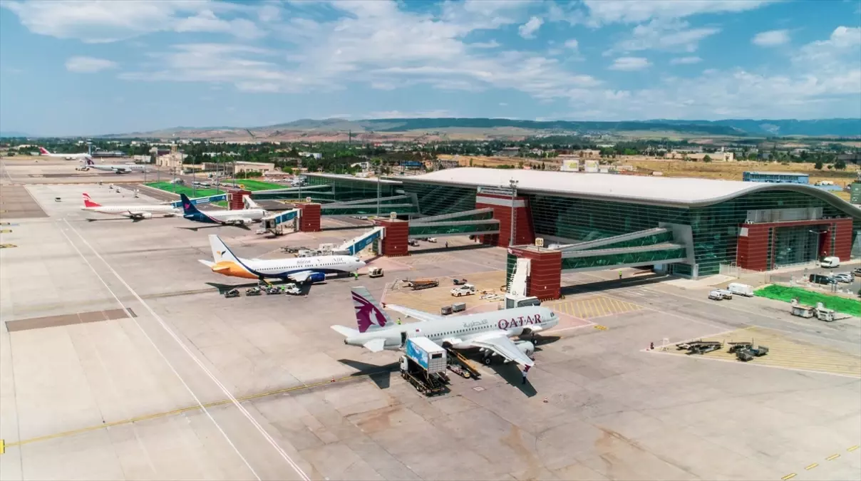 TAV Havalimanları\'na ASQ Ödülleri