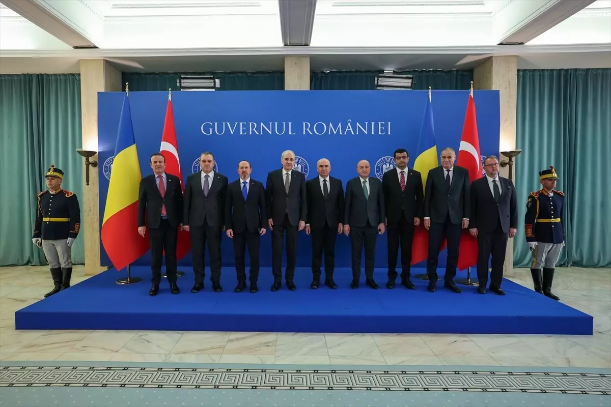 Kurtulmuş, Romanya\'da İşbirliği Vurguladı