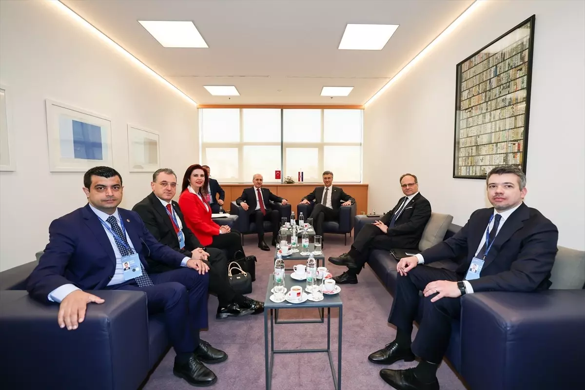 Kurtulmuş ve Plenkovic Zagreb\'de Görüştü