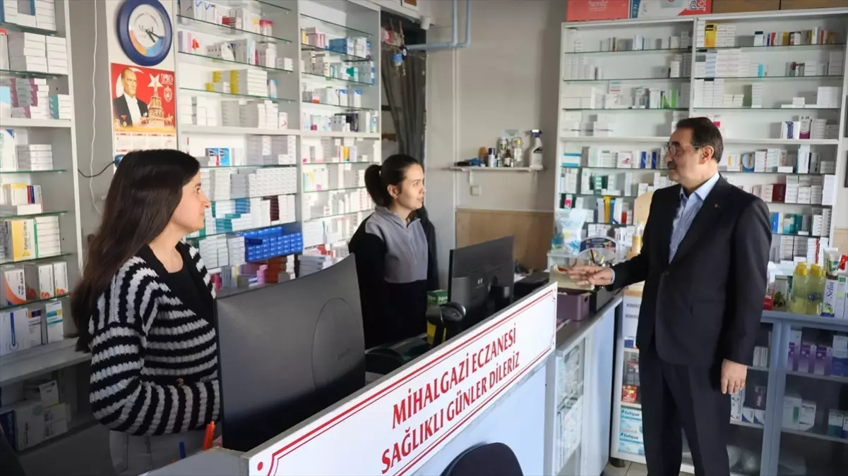 Dönmez Mihalgazi\'de Ziyaretler Gerçekleştirdi