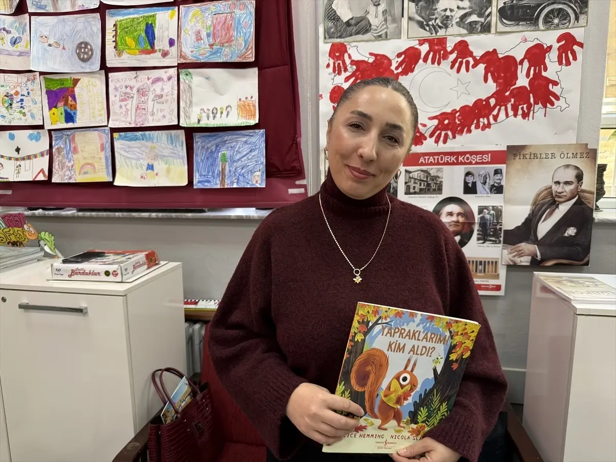 Tekirdağ\'da Veliyle Kitap Okuma Projesi