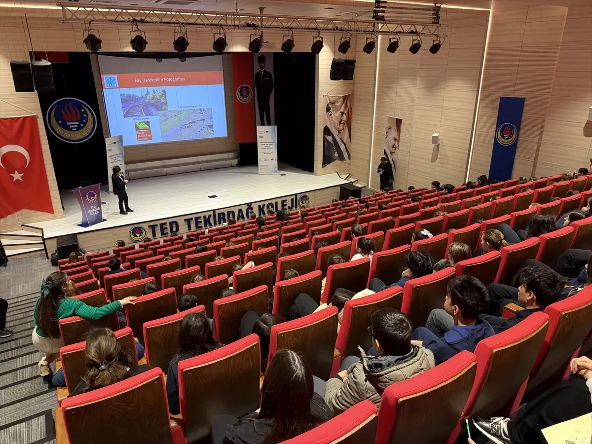 Tekirdağ\'da Afet Bilinci Eğitimi
