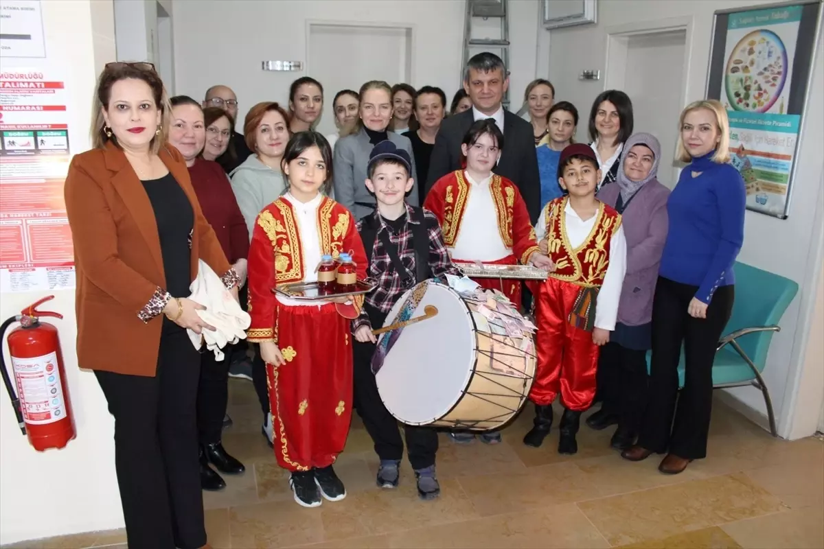 Ramazan Etkinliği: Öğrencilerden Sağlık Çalışanlarına Destek