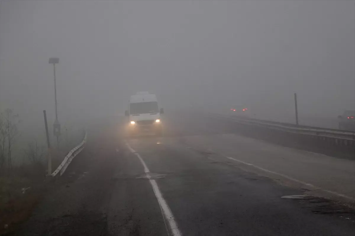 Tekirdağ\'da Yoğun Sis Ulaşımı Olumsuz Etkiliyor