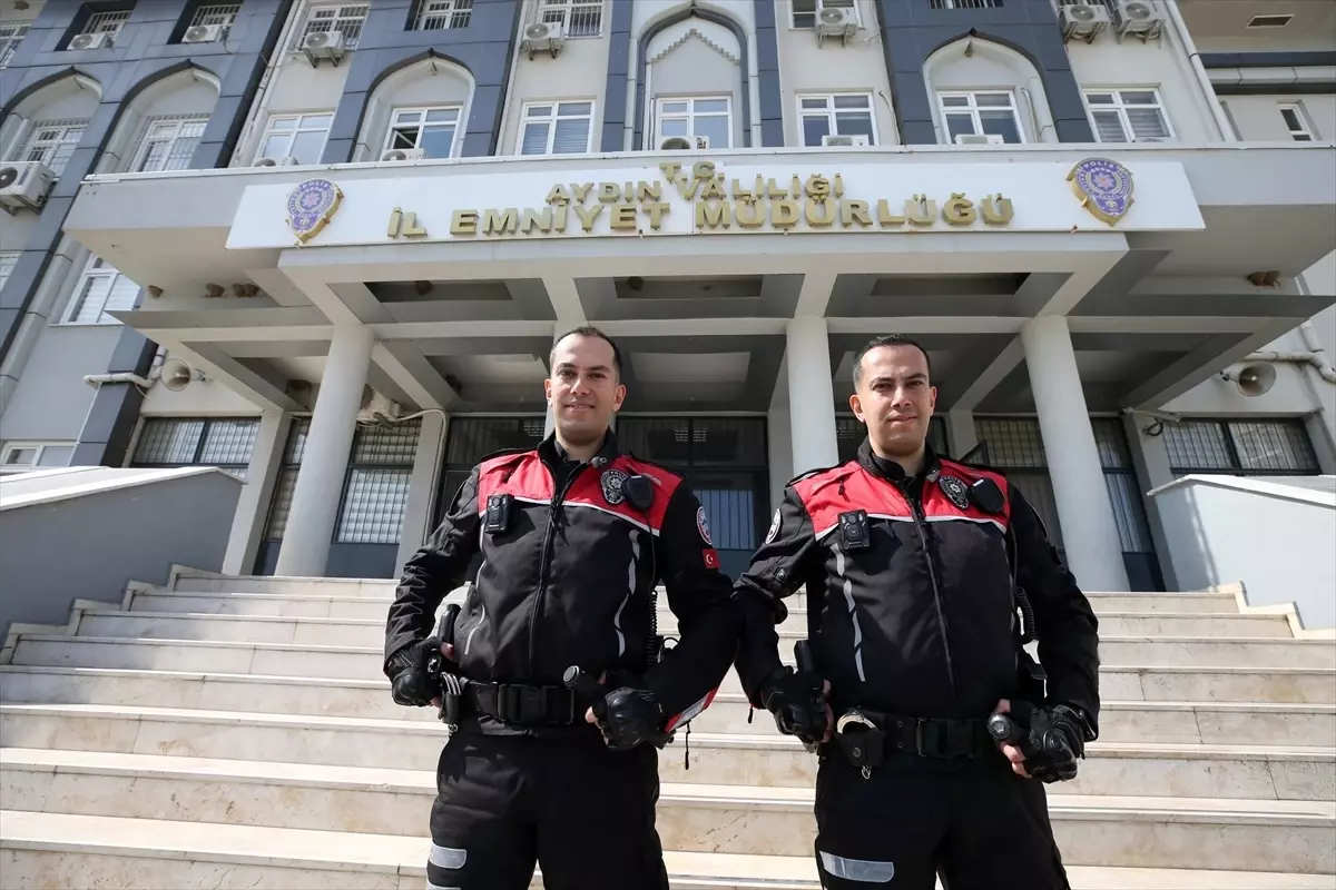 İkiz Polisler Aydın\'da Güvenliği Sağlıyor