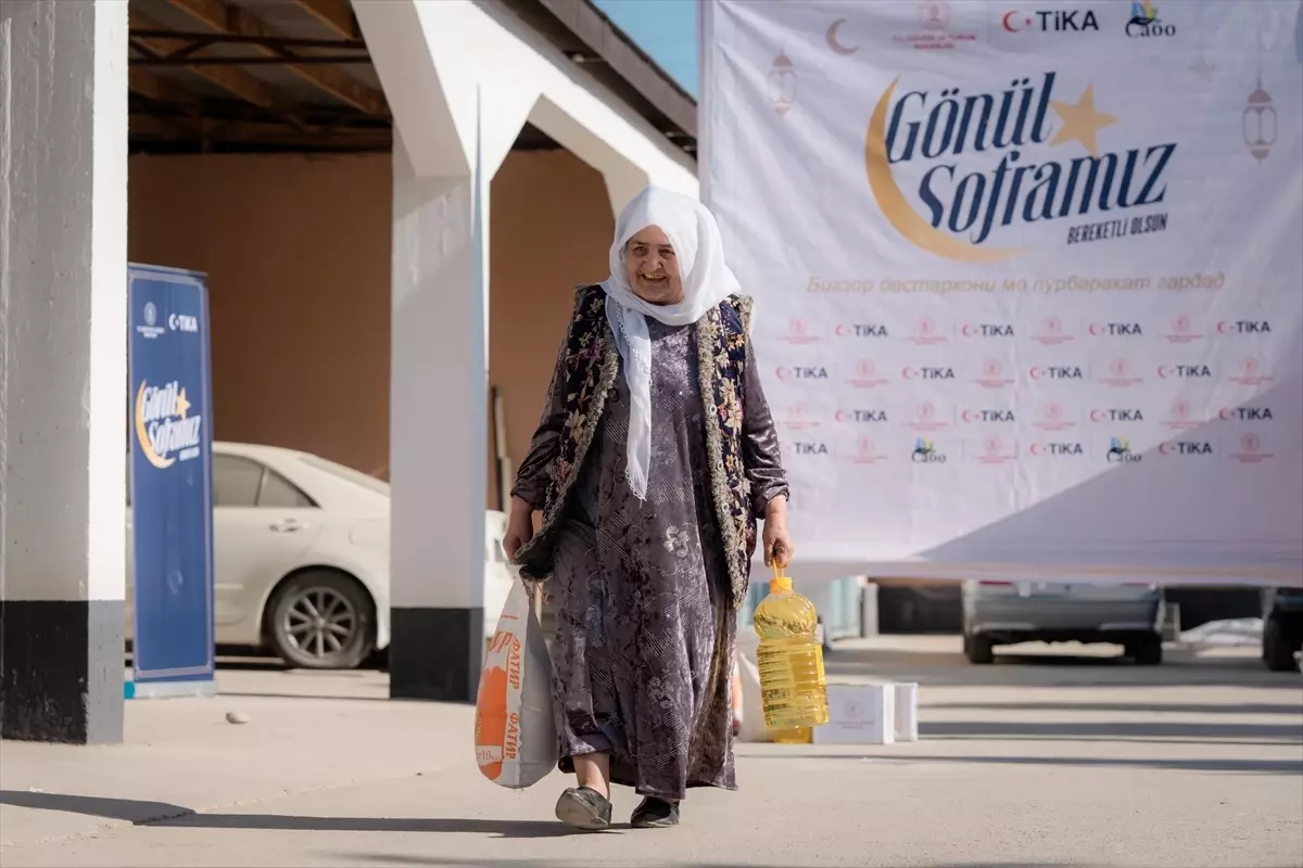 TİKA\'dan Tacikistan\'a Gıda Yardımı