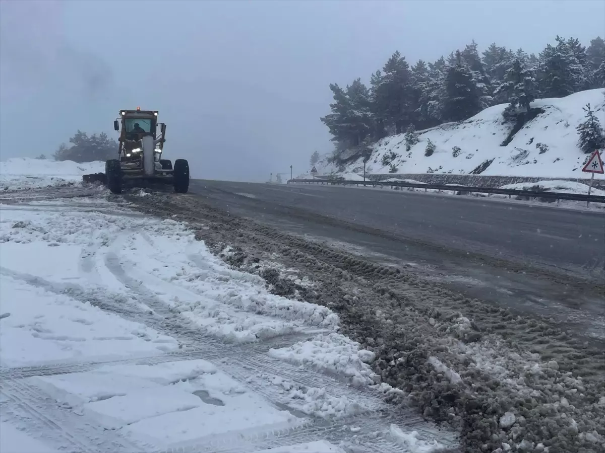 Tokat-Sivas Yolunda Kar Etkili
