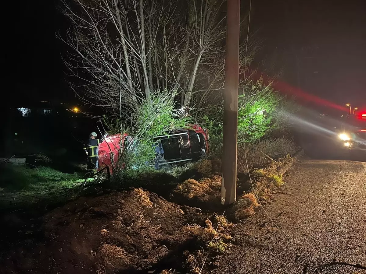 Erbaa\'da Kaza: İki Kardeş Yaralandı