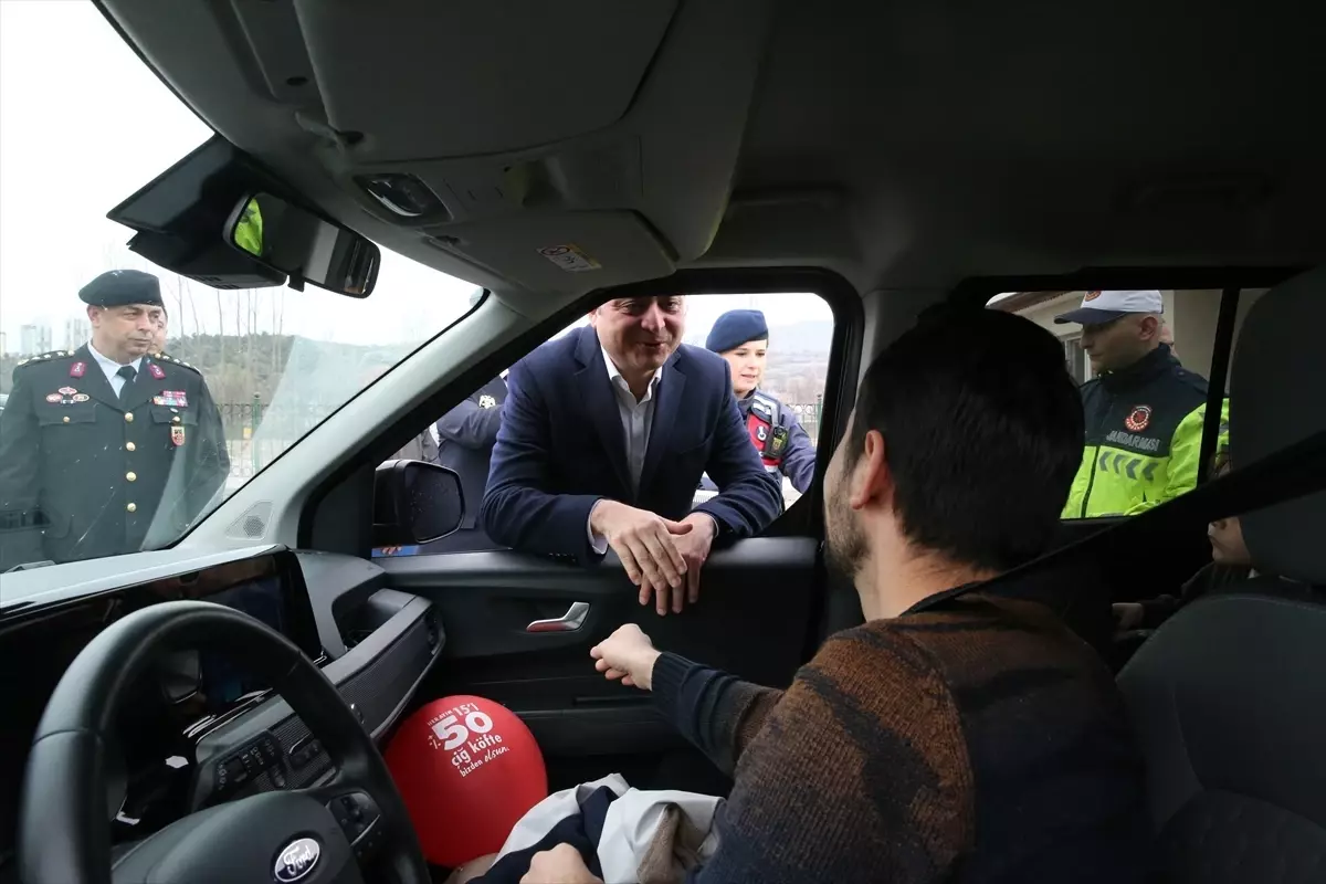 Vali Köklü, Bayram Trafik Denetimine Katıldı