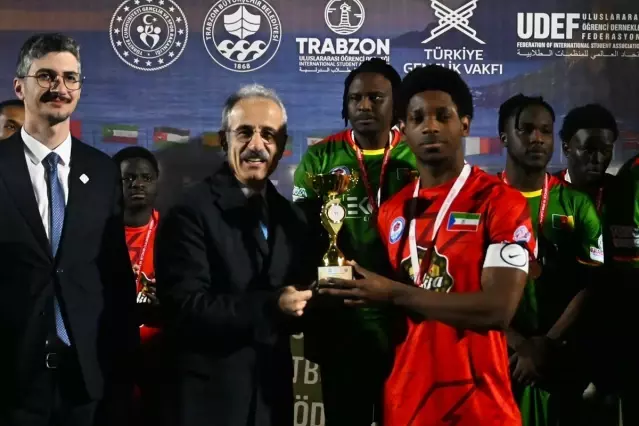 Trabzon’da Futbol Turnuvası Sona Erdi