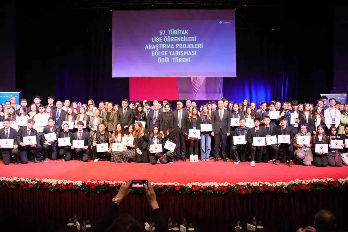 TÜBİTAK Lise Proje Yarışması Ödülleri Verildi