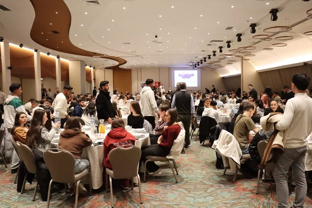 TÜGVA ve TİKA\'dan Üsküp\'te İftar Programı