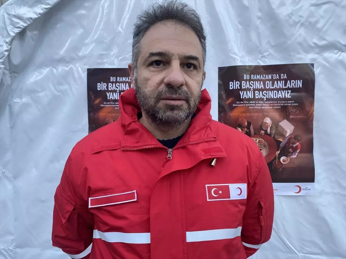 Alaşehir\'de Kızılay\'dan İftar Programı