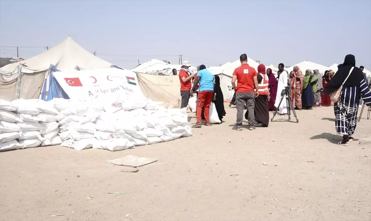 Türk Kızılay’dan Sudan’a Gıda Yardımı