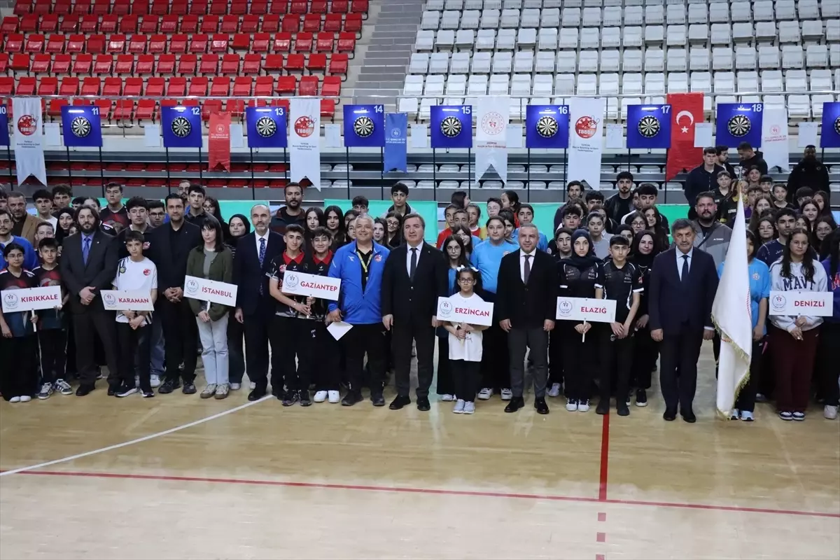 Erzincan\'da Dart Şampiyonası Başladı