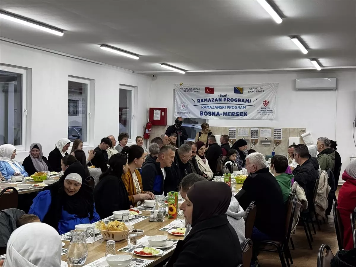 Srebrenitsa\'da İftar Programı Düzenlendi