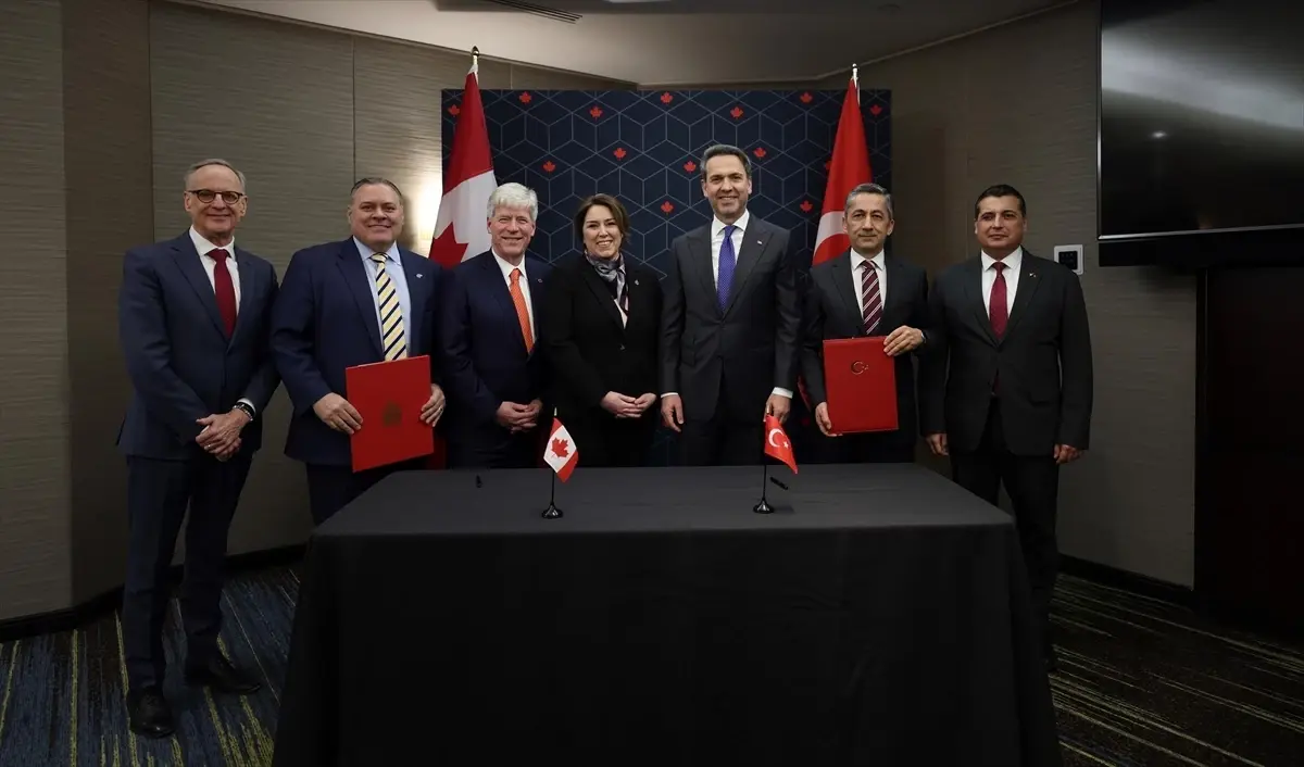 Türkiye ve Kanada\'dan Nükleer Enerji Anlaşması