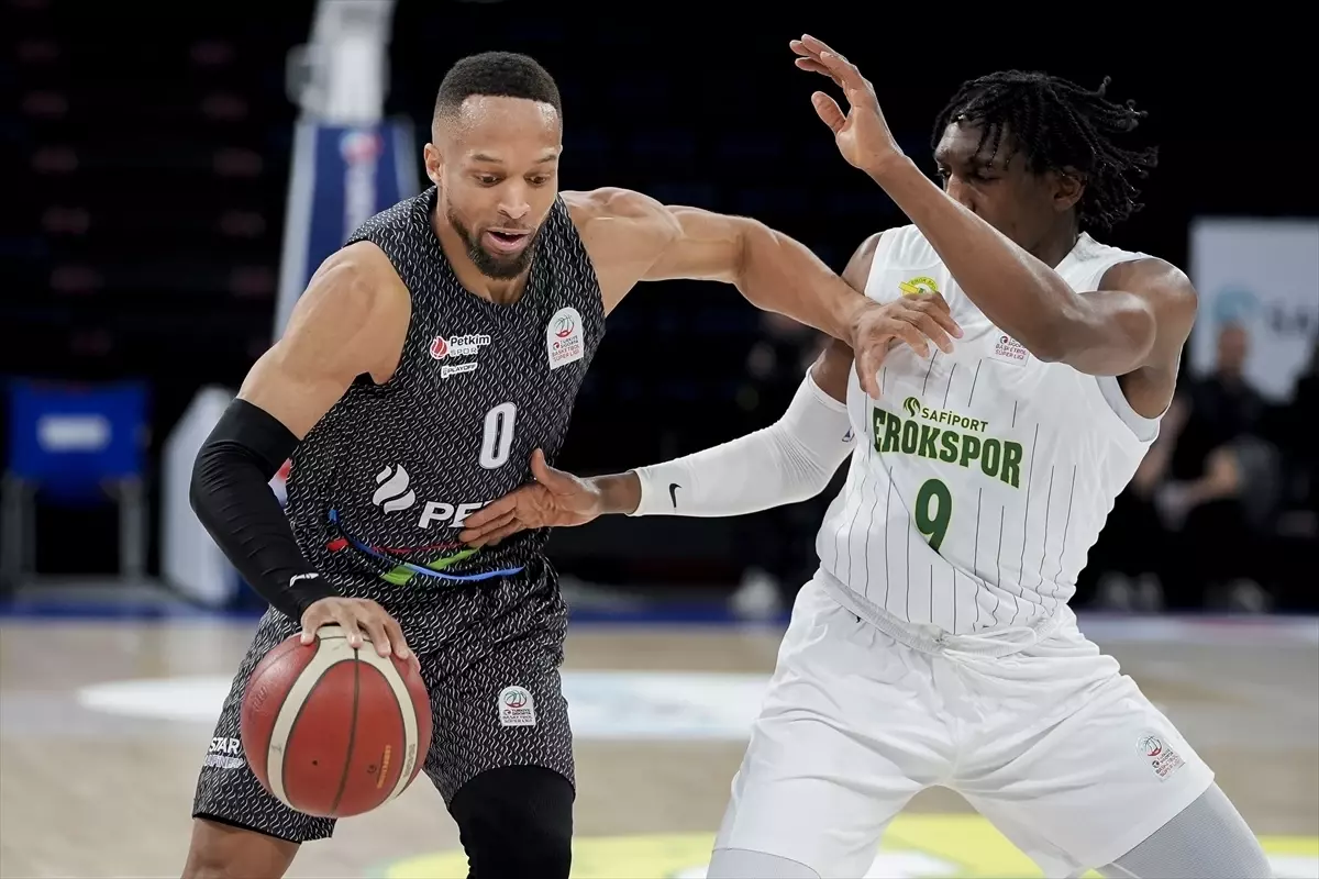 Erokspor, Petkim\'i Yendi