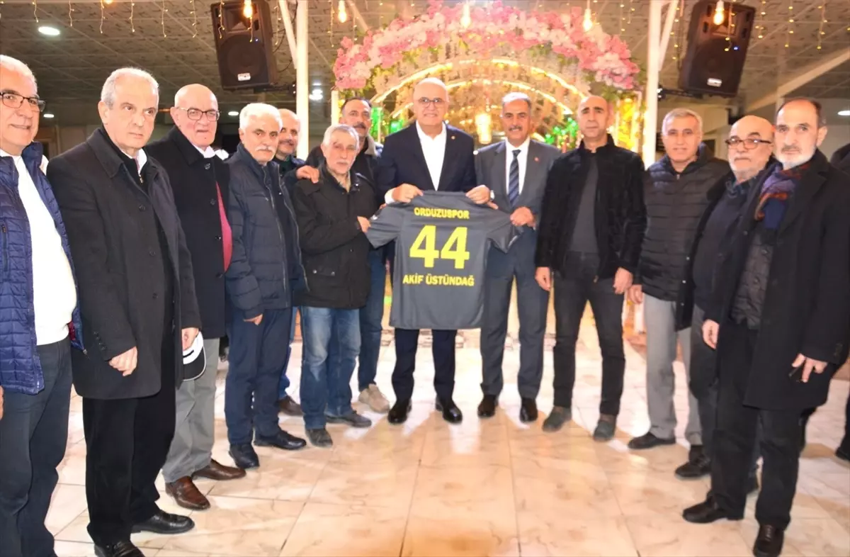 Üstündağ Malatya\'da İftar Programına Katıldı