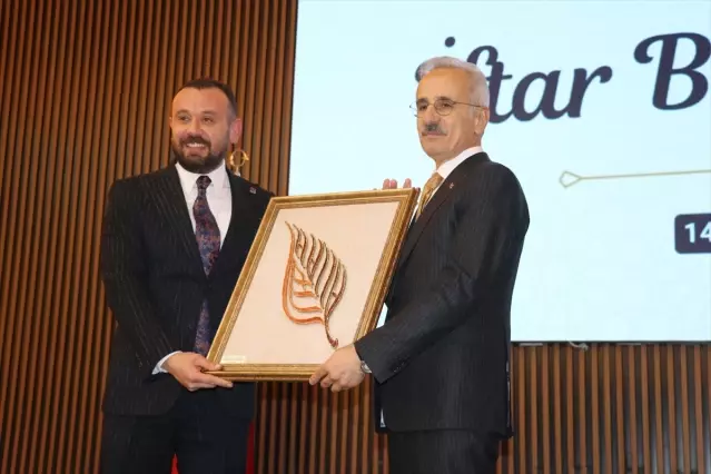 Ulaştırma ve Altyapı Bakanı Uraloğlu, Isparta’da iftar programında konuştu Açıklaması