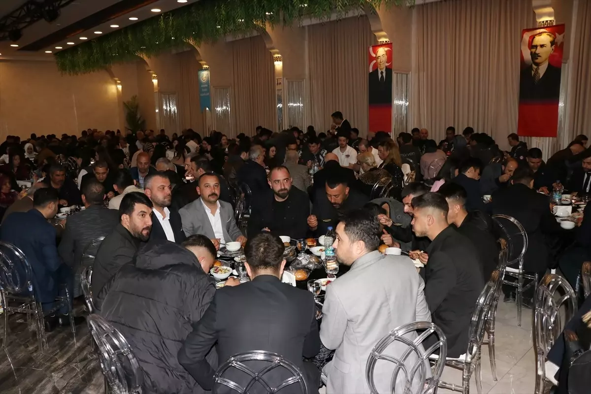 Ülkü Ocakları Eğitim ve Kültür Vakfı Genel Başkanı Yıldırım, Adana\'da iftar programında konuştu Açıklaması