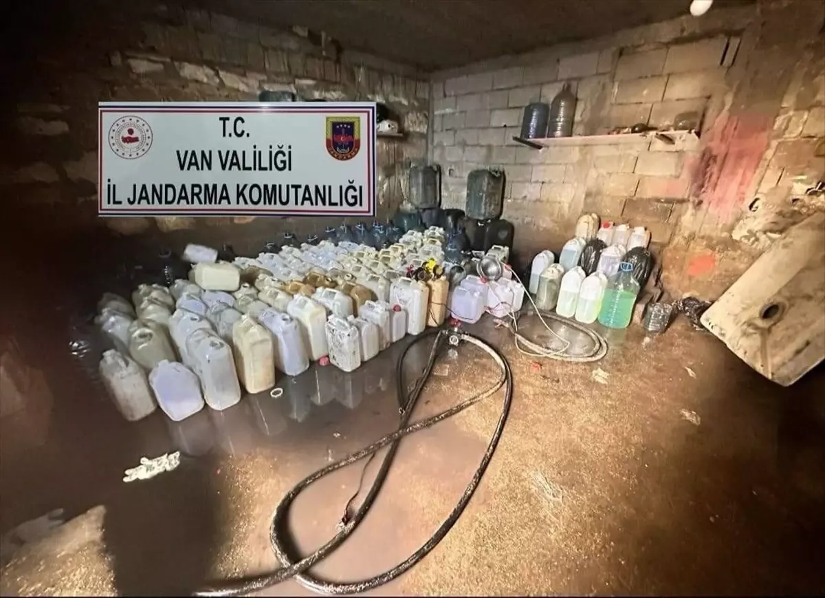 Van\'da 531 Litre Kaçak Akaryakıt Ele Geçirildi