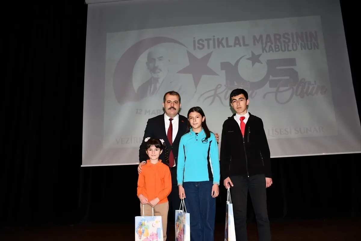 Vezirköprü\'de İstiklal Marşı Kutlandı
