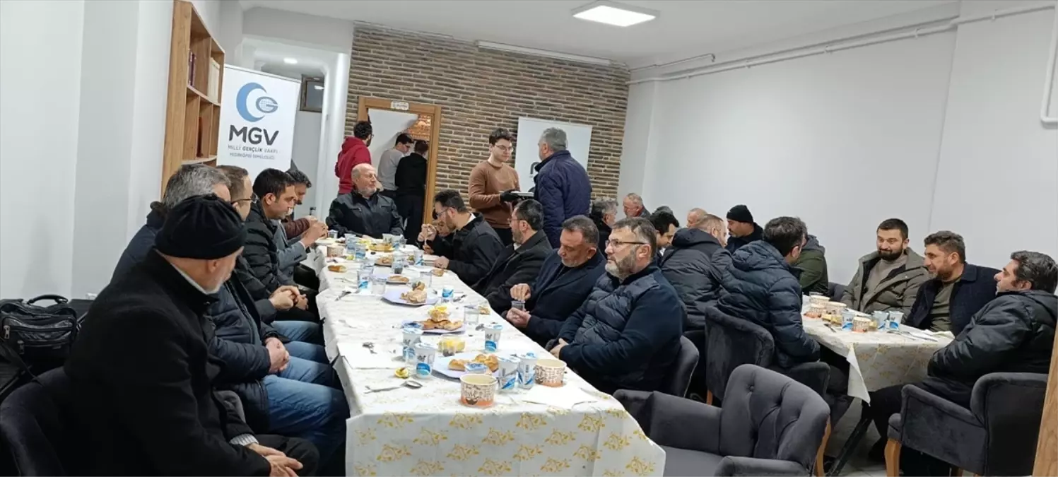 Vezirköprü\'de Şehitler Gecesi ve Necmettin Erbakan\'ı Anma programı yapıldı