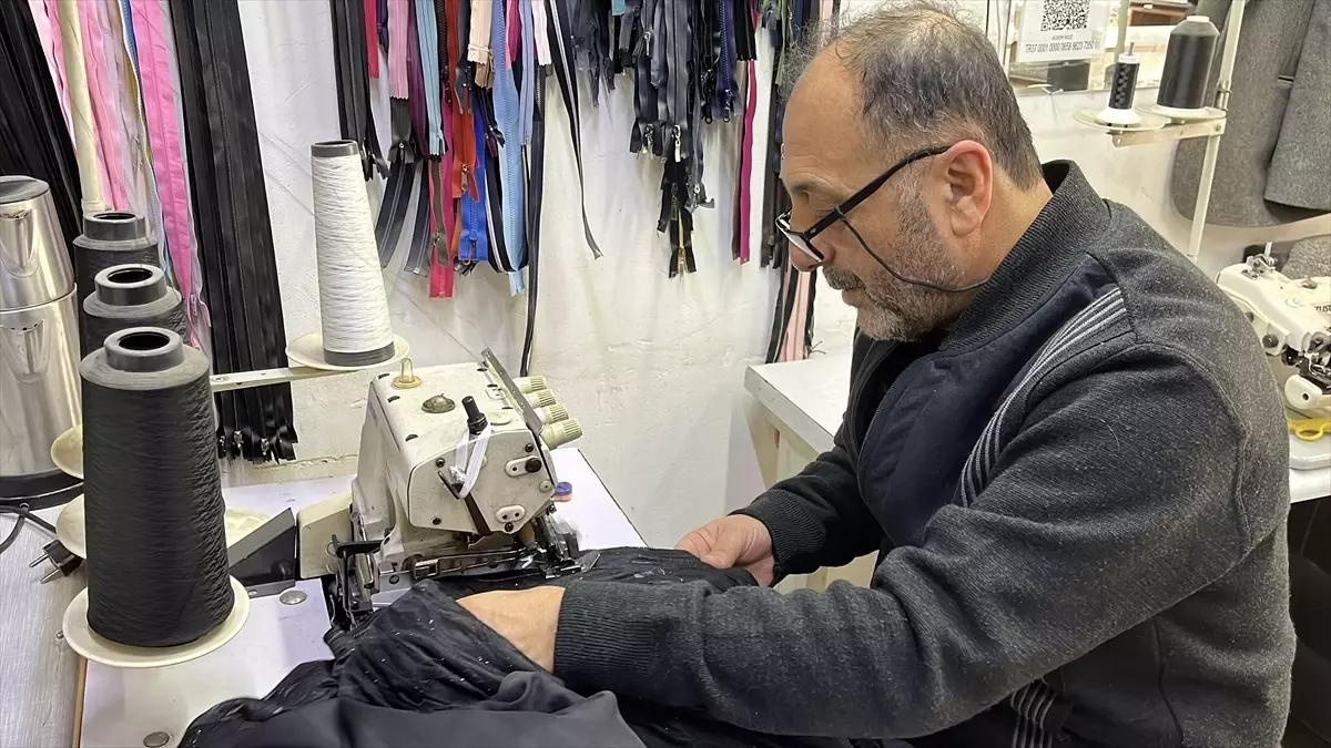45 Yıldır Terzilik Yapan Adem Koz