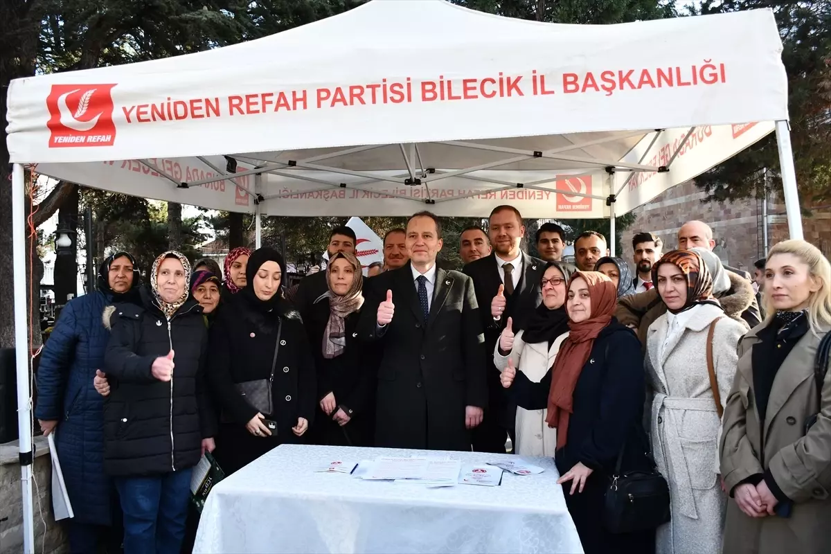 Fatih Erbakan Bozüyük\'te Kongre Yapti