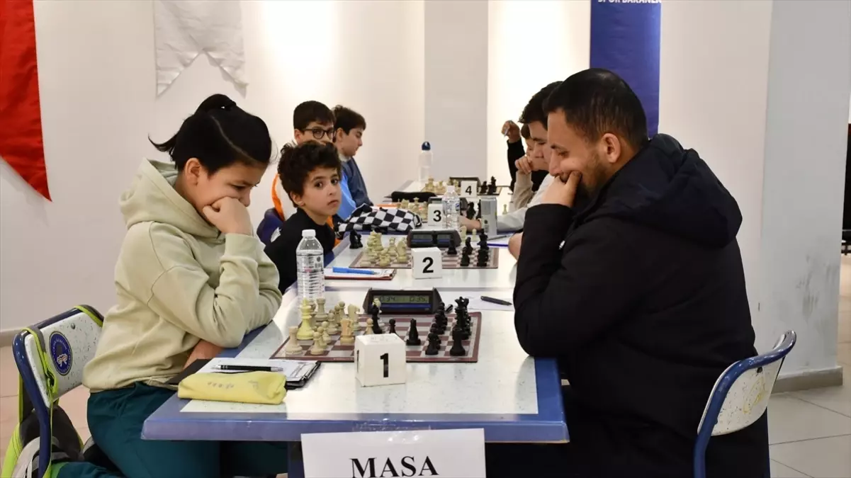 Düzce\'de Satranç Turnuvası Sonuçlandı