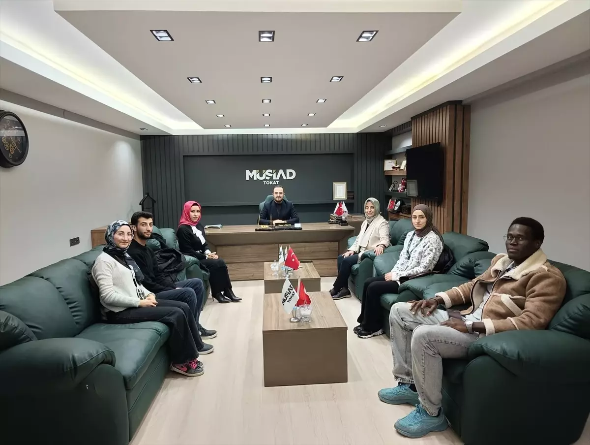 Yeşilay\'dan MÜSİAD\'a Ziyaret