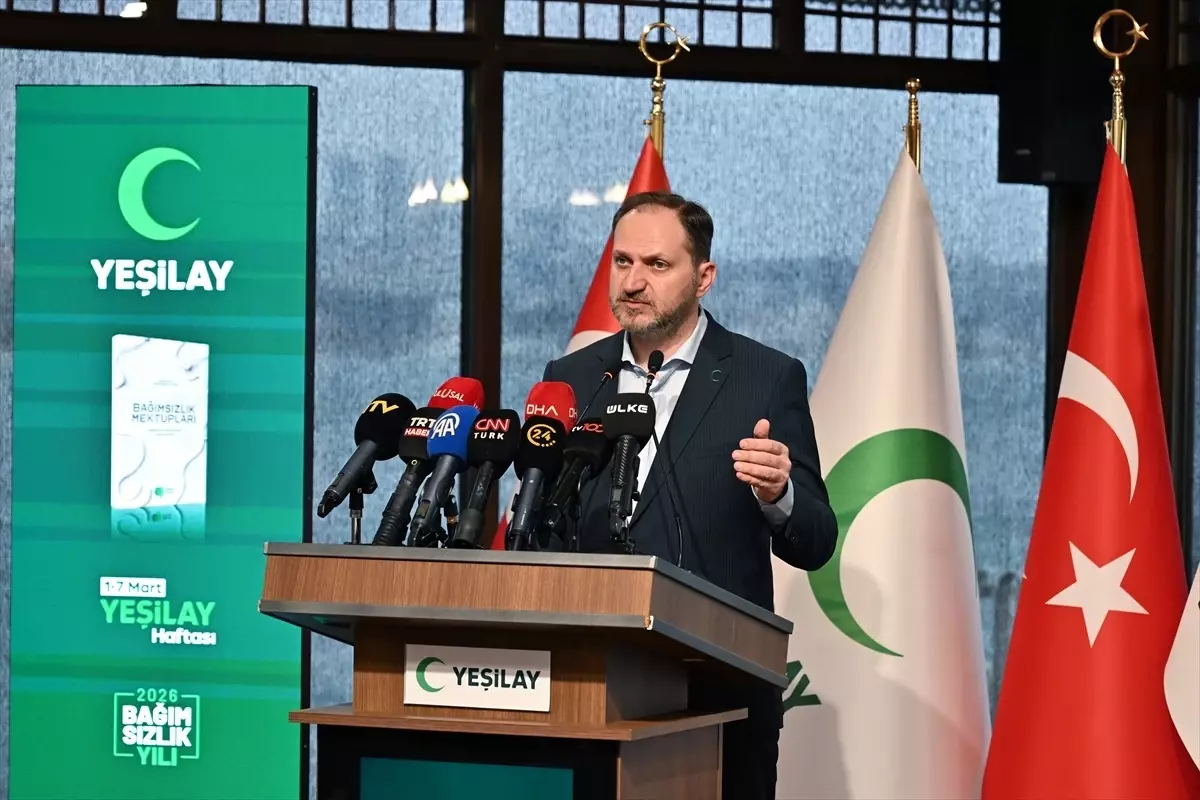 Yeşilay Haftası\'nda \'Bağımsızlık Yılı\' ve Yeni Projeler