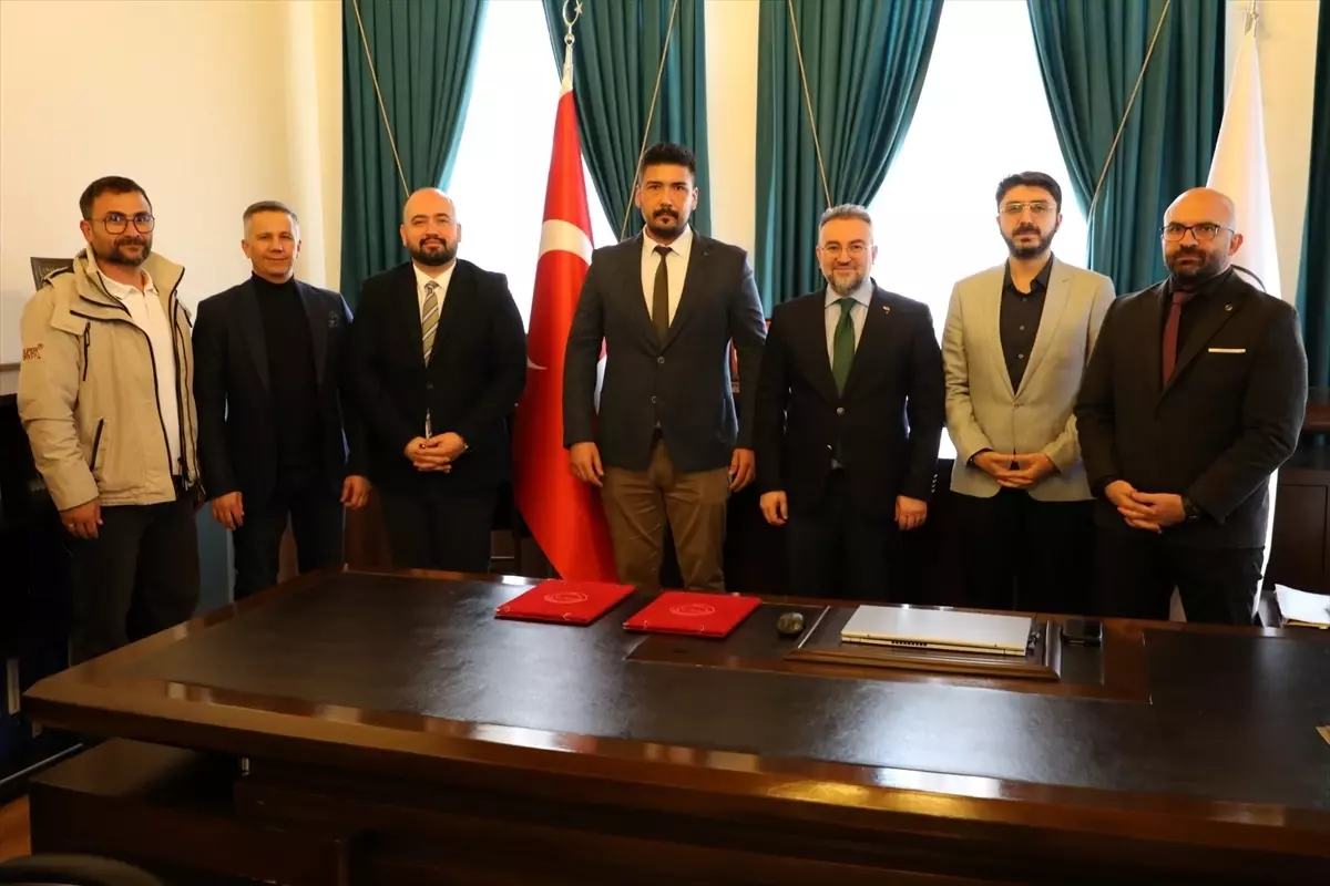 Yozgat Bozok Üniversitesi ile Spor Bilimleri Derneği Protokol İmzaladı