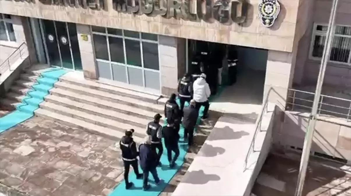 Yozgat\'ta FETÖ Operasyonu: 6 Gözaltı