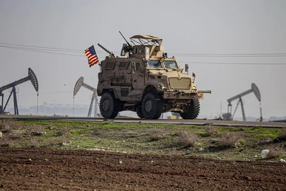 ABD çekildi, Suriye hükümeti Tenef Üssü\'nü devraldı