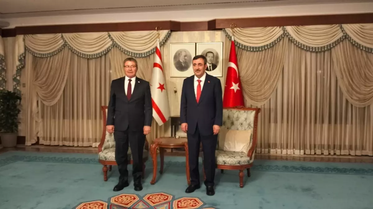 KKTC\'de Ekonomik İşbirliği Görüşmeleri