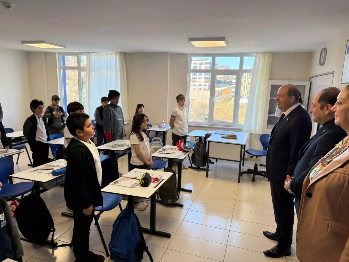 Ersin Tatar\'dan Girne Koleji Ziyareti