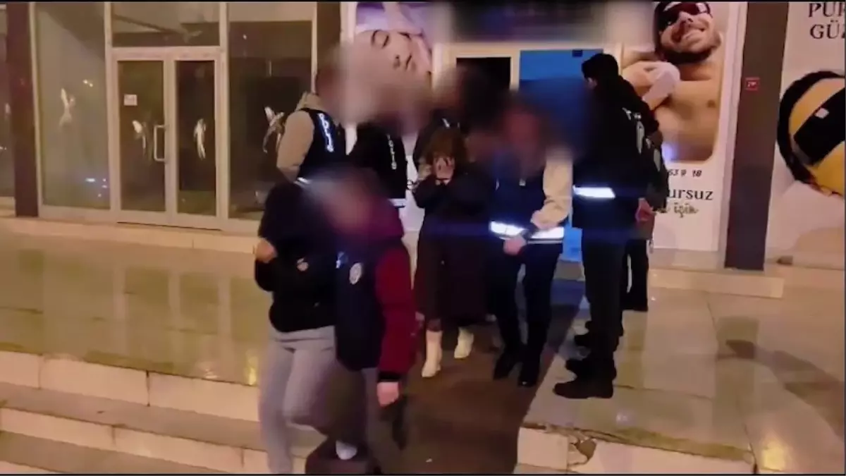 Şanlıurfa\'da Fuhuş Operasyonu: 27 Tutuklama